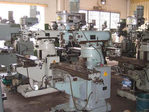 ���չ����չ�